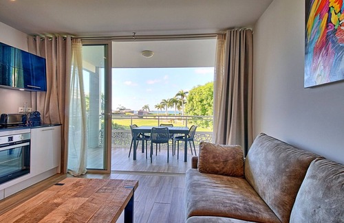 Anse Marcel Apartment | Studio in Anse Marcel with Parking and Air Conditioning