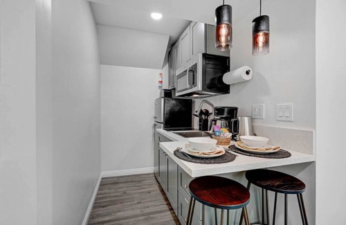 Alhambra Condo | Studio in Downtown Alhambra