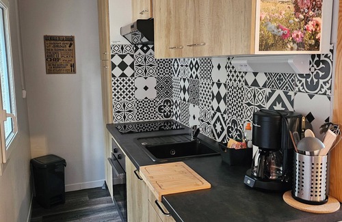 Barneville-Carteret Apartment | Studio in the dunes with small garden
