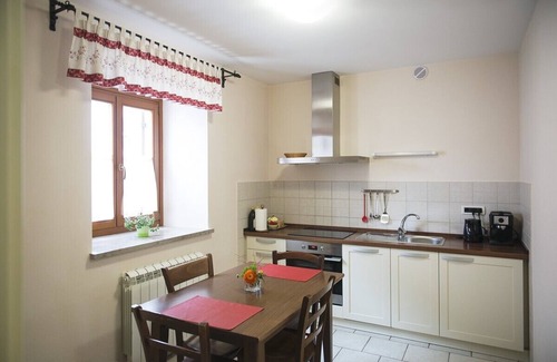 Lokev Apartment | Studio in Guesthouse Muha