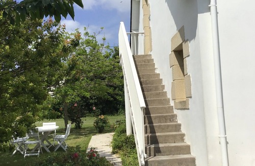 Belz Apartment | Studio in House in Saint Cado