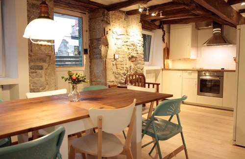 La Marina Apartment | Studio in La Marina, in the most beautiful square in Hondarribia, 200 m from the sea.