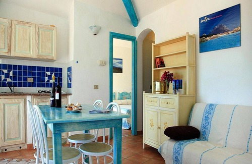 Monte Petrosu Apartment | Studio in Lu Nibareddu Vacation Residence