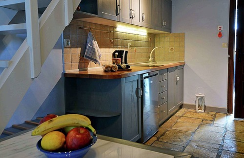 Paleokastritsa Apartment | Studio in Paleokastrites with Pool & Near Sea