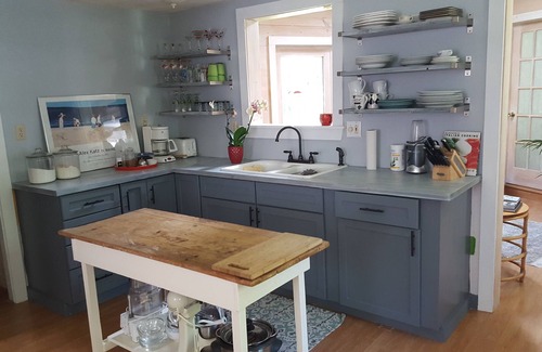 Lincolnville House | Studio In Sweet Cottage Style Home, Quiet And Private Woodsy Setting