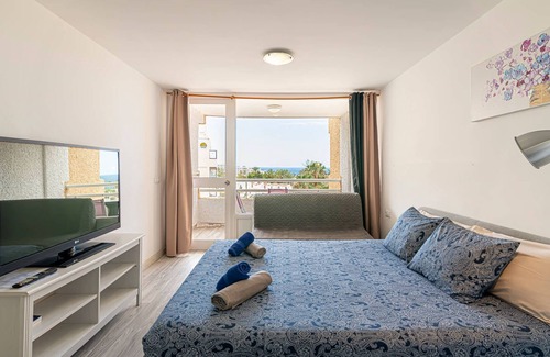 Las Galletas Apartment | Studio in the center of Playa de Las Americas