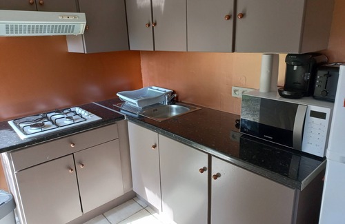 Bazougers Apartment | Studio in the countryside 15 min from Laval
