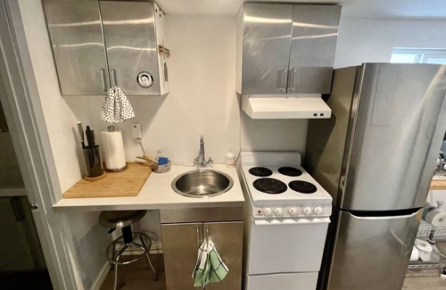 Madrona House | Studio in the Heart of Seattle!