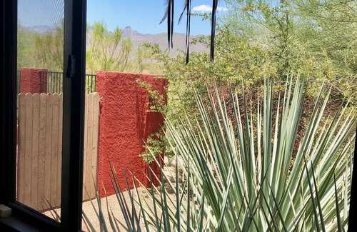 Tanque Verde Apartment | Studio in Tucson AZ, private, on the road to Mount Lemmon.
