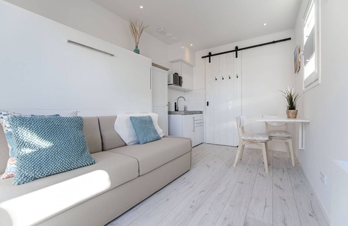 Municipality of Zandvoort Apartment | Studio Jadana - A great couples get away