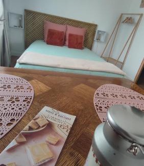 Saint-Jean-de-Daye Apartment | Studio jardin st jean de daye