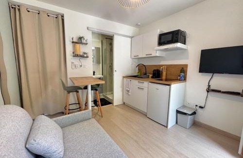 Alpes-Romans Apartment | Studio l'Azur - Garage & Clim - Valence