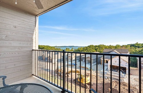 Indian Point Condo | Studio Lake Condo, Resort Perks, Golf and Ticket Discounts