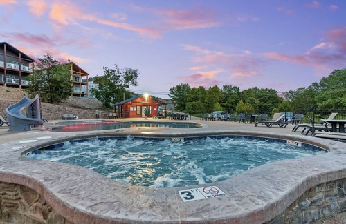 Indian Point Condo | Studio Lake Condo, Resort Perks, Golf and Ticket Discounts