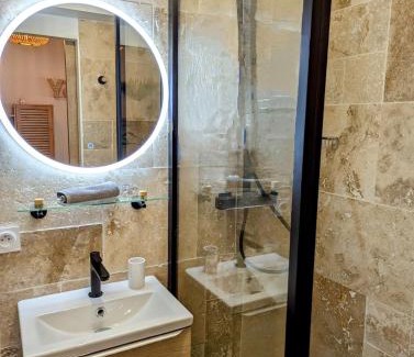 Bourgoin-Jallieu Apartment | Studio le Cosy - Bourgoin Centre