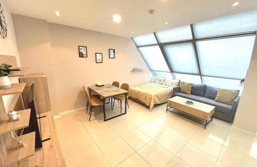Hristo Botev Apartment | Studio Leon