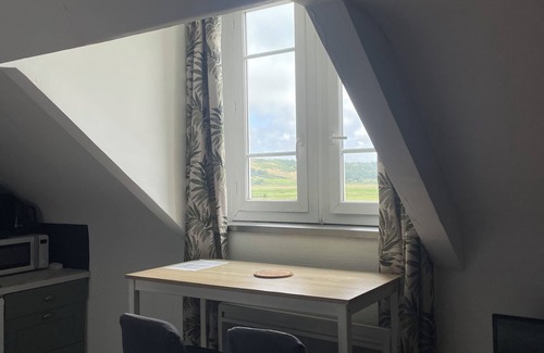 Veulettes-sur-Mer Apartment | !Studio less than 50 meters from the sea !28 €/Night and 35 €/summer for 2 people