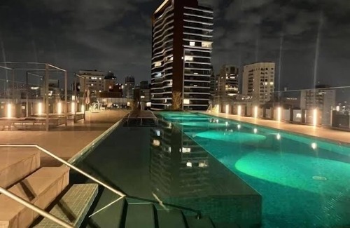 Pinheiros Apartment | Studio Linda Piscina Oscar Freire