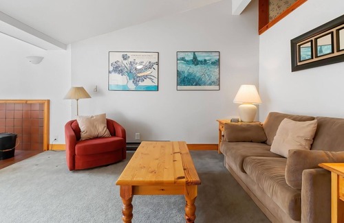 Bear Valley Condo | Studio Loft - Pets ok!! - CS #119 by Bear Valley Vacation Rentals