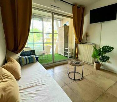 La Grande-Motte Apartment | Studio loggia 80m de la mer