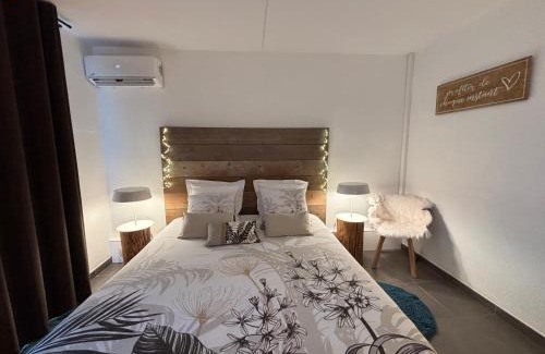 Saint-Francois Apartment | Studio Mahana