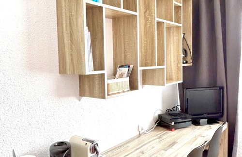 Saint-Nazaire Apartment | Studio MAJA close to beaches, amenities+parking