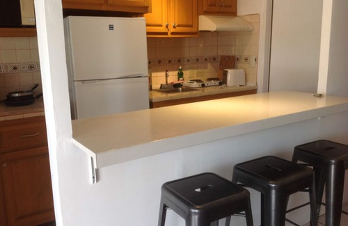 San Carlos Apartment | STUDIO MARINA : Location! Location! Location!