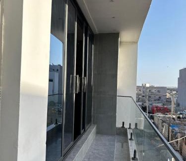 Same Apartment | Studio meublé