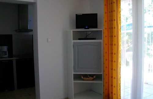 Vendres Apartment | studio mini farm
