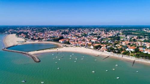 La Bernerie-en-Retz Apartment | Studio Myrtilles - Plage et commerces à proximité