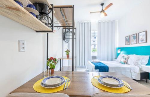 Catete Apartment | Studio na zona cultural do Rio! A/C, Wi-Fi, TV