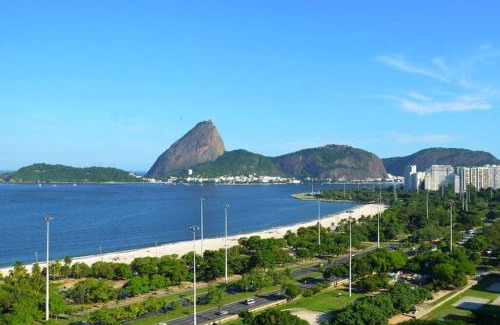 Catete Apartment | Studio na zona cultural do Rio! A/C, Wi-Fi, TV