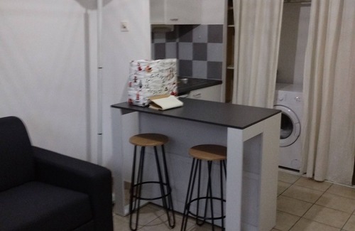Aiguerelles Apartment | Studio near Montpellier/Plage