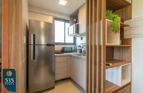 Caminho das Arvores Apartment | Studio near Shopping and Subway