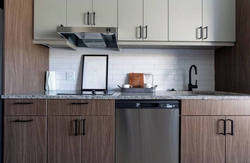 Urbana Apartment | Studio near UIUC/Yugo Guest Suites Bnn