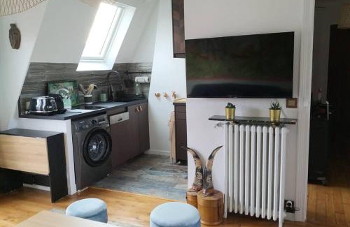 Saint-Fargeau Apartment | Studio Neuf, Calme, Lumineux, 8e etage