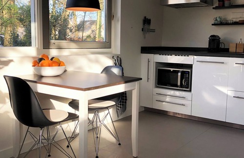 Bergen Apartment | Studio OAK, modern 2-p-residence with private garden, near village, sea and dune