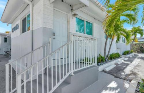 Hollywood Apartment | Studio Oasis near Hollywood Boardwalk