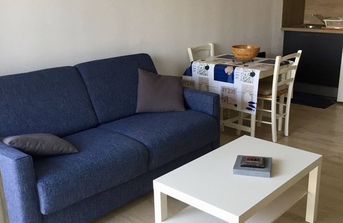 Sanary-sur-Mer Apartment | Studio on the port Sanary Sur Mer