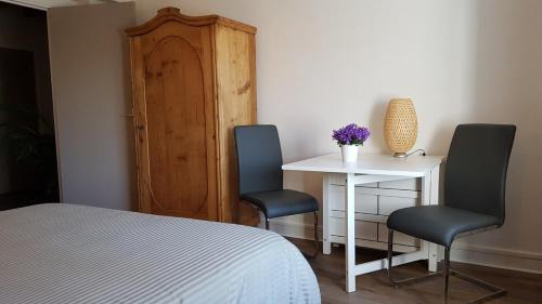 Saint-Genes-Champanelle House | Studio proche Chaine des Puys, SDB privée, kitchenette