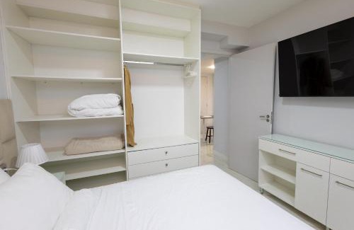 Praia do Jardim Apartment | Studio Praia do jardim 1 208B