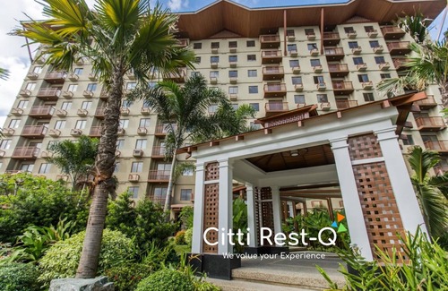 Diliman Condo | Studio Premiere with WIFI and Netflix.