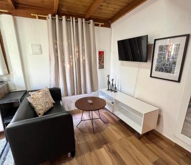 Rio Vermelho Sul House | Studio privativo com trilha até a praia