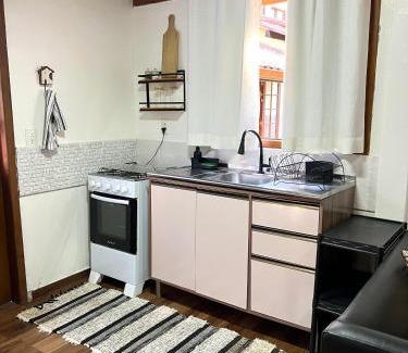 Rio Vermelho Sul House | Studio privativo com trilha até a praia