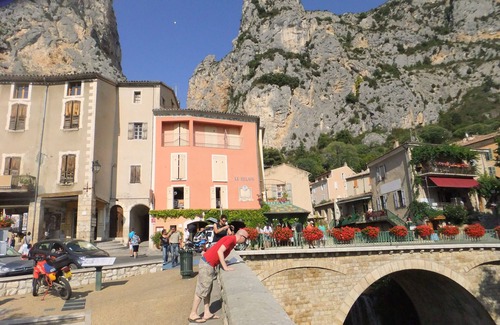 Moustiers-Sainte-Marie Apartment | studio rental in Moustiers sainte marie
