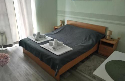 Novi Vinodolski Apartment | Studio Ro-Ma