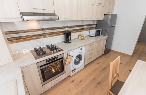 Tractorul Apartment | Studio Roberta Brasov