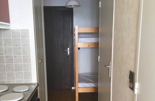 Saint-Honore Apartment | Studio saint honore 1500 G