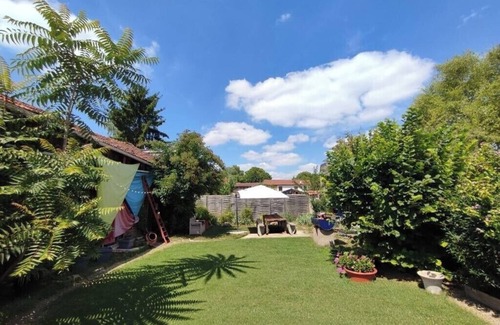 Chalons-en-Champagne Apartment | Studio score - Music in Champagne