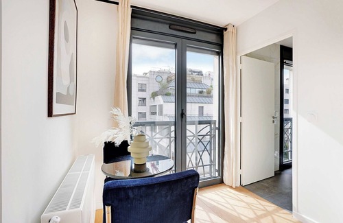 Levallois-Perret Apartment | Studio Sleek & Refined - Levallois-Perret